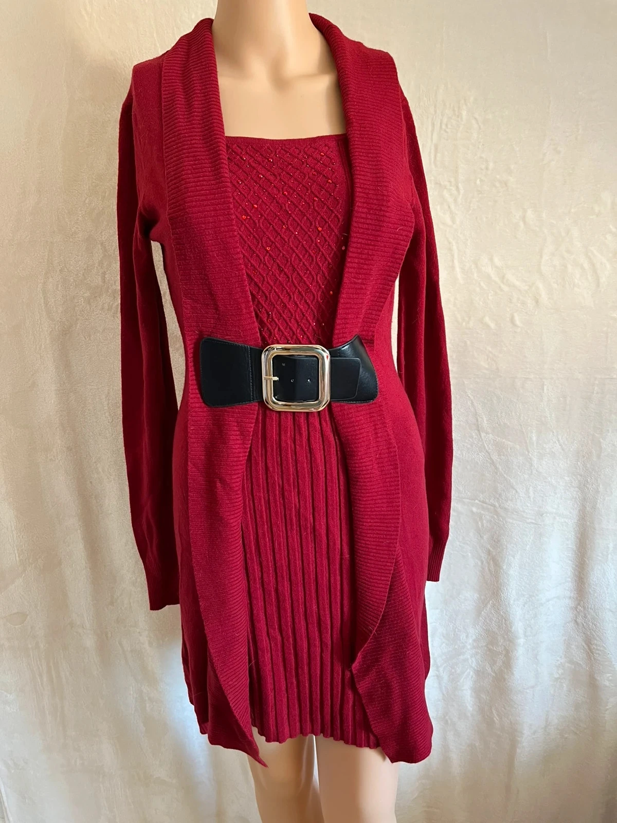robe pull rouge avec gilet intégré ultra chic